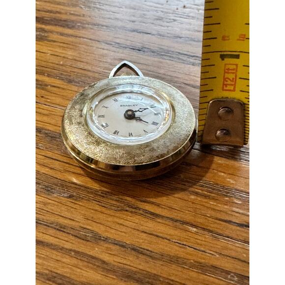 VTG Bradley Pendant Watch Gold Tone Mechanical Movement Swiss Made - Picture 16 of 16